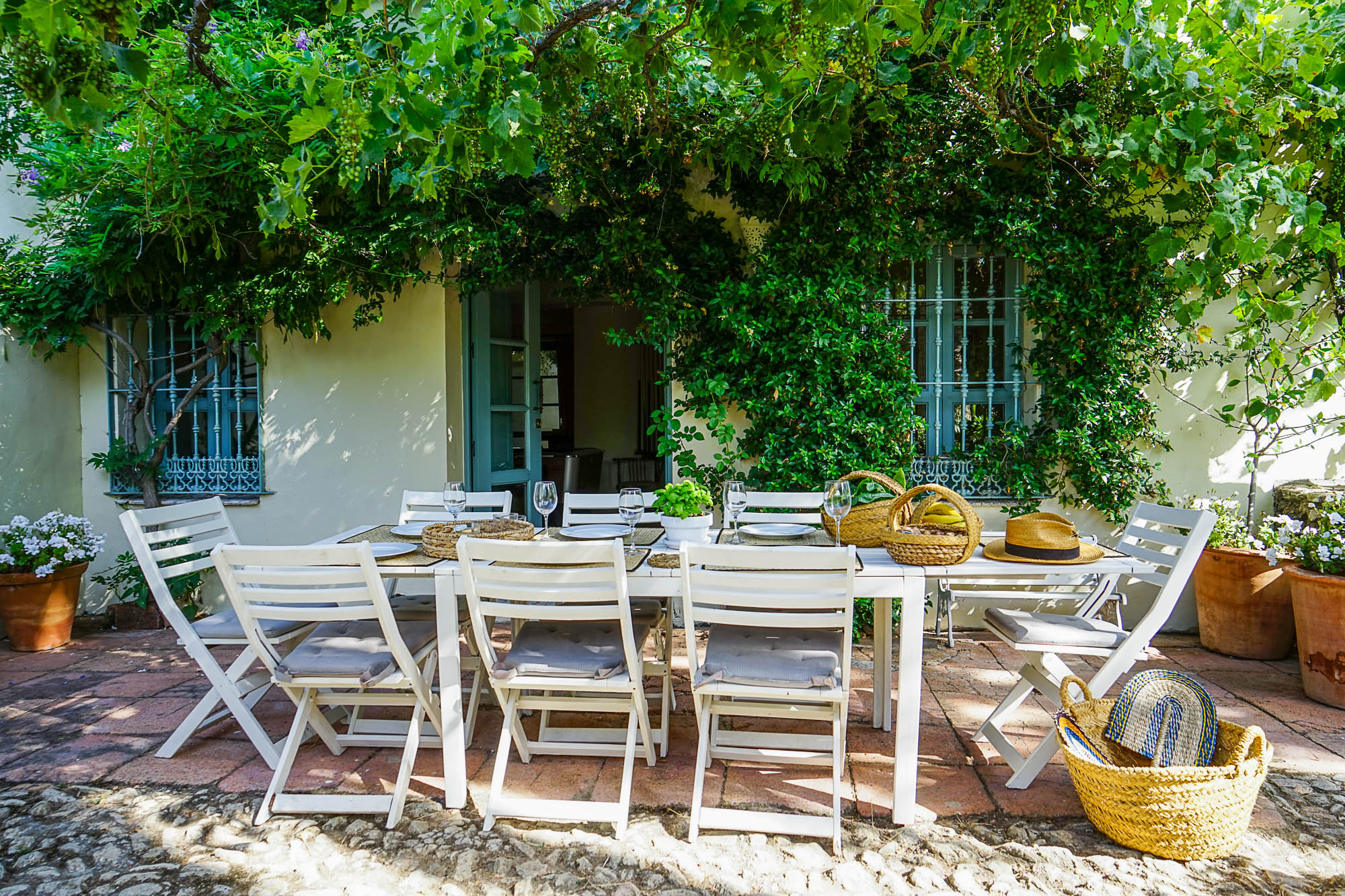 LA ALCANTARILLA - Dining