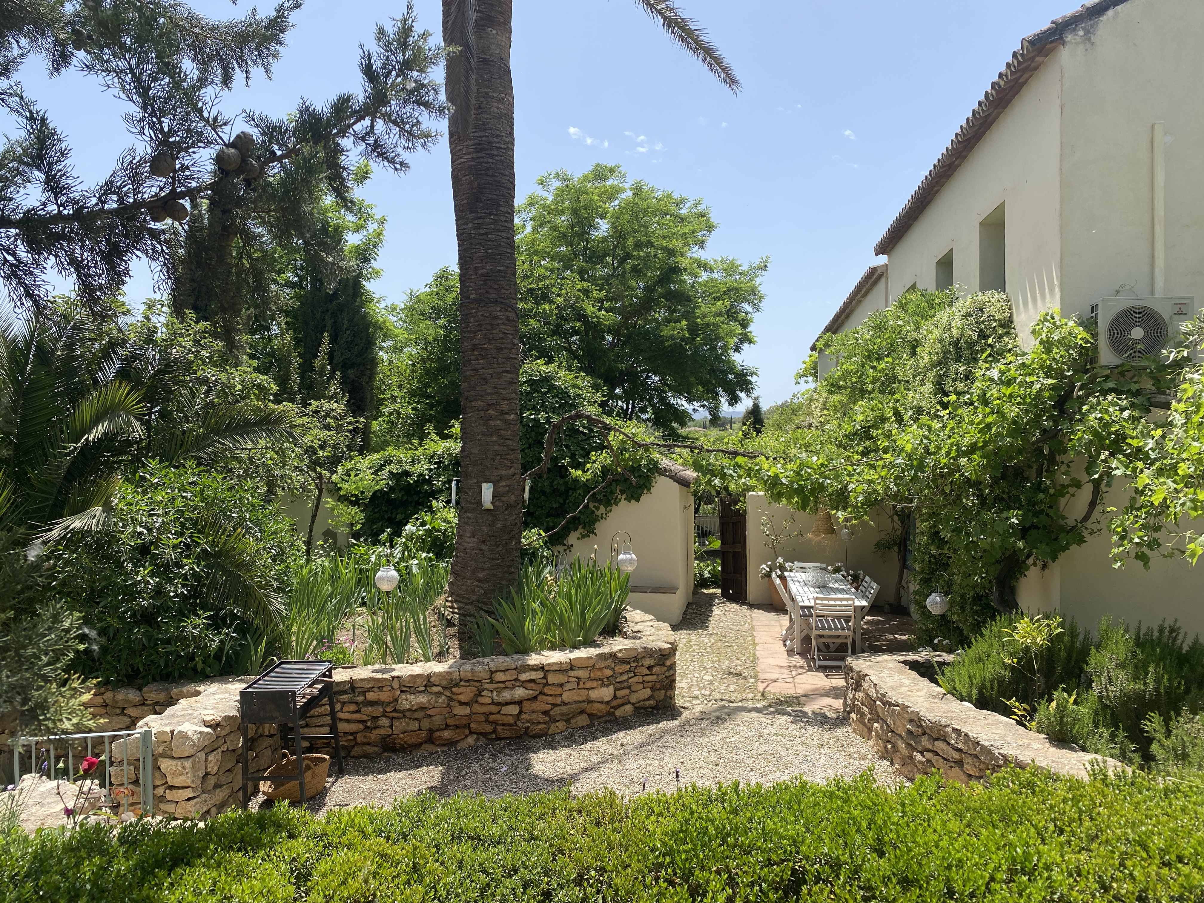 LA ALCANTARILLA - Dining